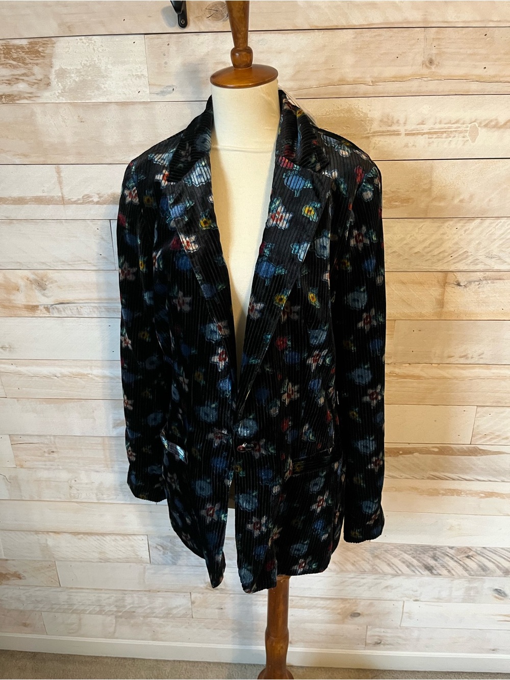 NWT Anthropologie size 12 velvet blazer in black floral pattern - Picture 4 of 12